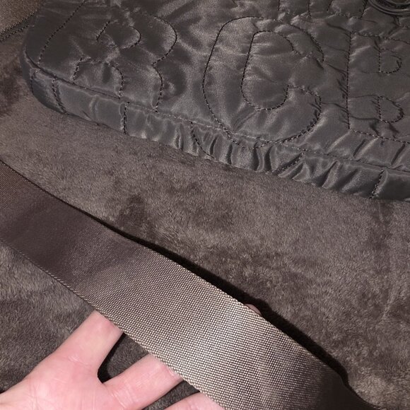 Marc by Marc Jacobs Quilted Nylon Laptop Bag Taupe Gray Gold Hardware Crossbody - Picture 10 of 16